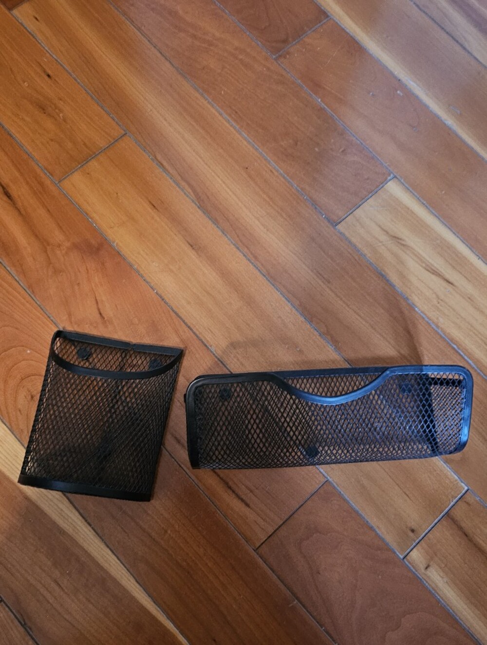 2/10$ Black Mesh Wall Fuler Sets For Pens, Pencils & Accessories
